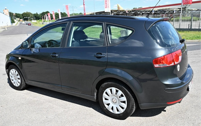 Seat Altea XL cena 22700 przebieg: 145000, rok produkcji 2012 z Działdowo małe 379